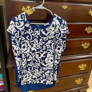 Women’s blouse Size XL